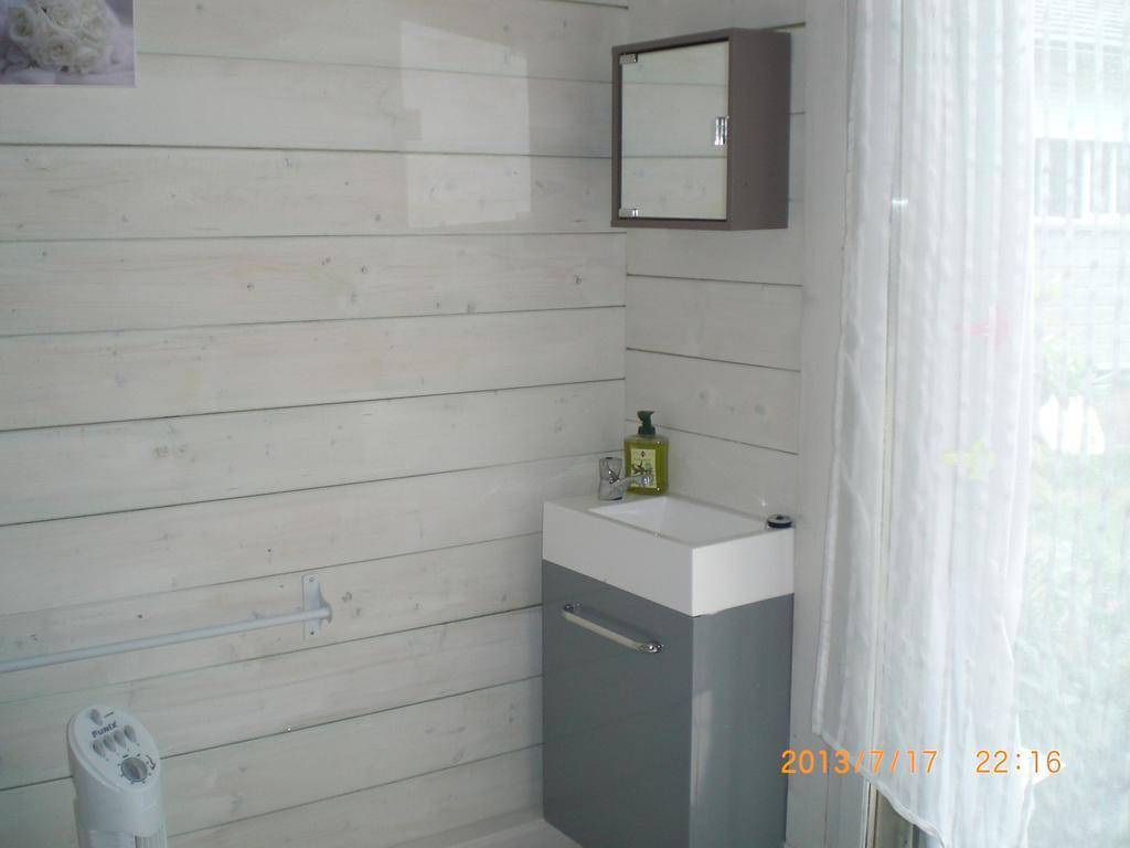 Chambres D'Hotes Le Clos Des Senteurs Malemort Exteriér fotografie